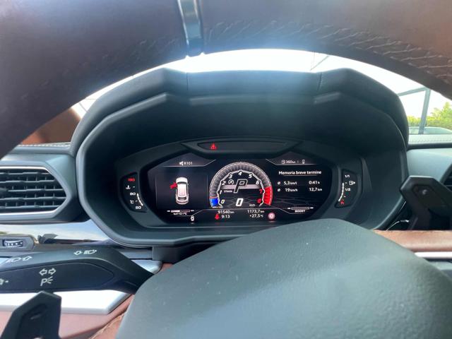 LAMBORGHINI Urus usata, con ESP