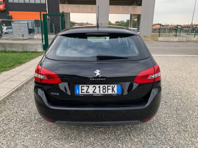 PEUGEOT 308 usata, con Airbag Passeggero