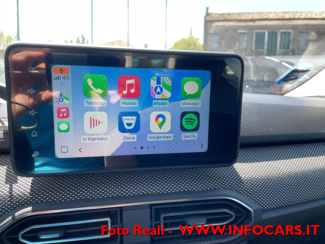 DACIA Sandero usata, con USB