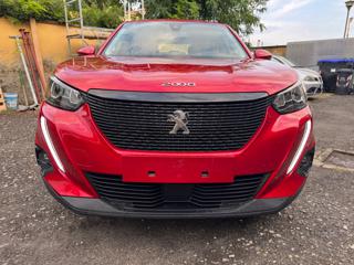 PEUGEOT 2008 usata, con Airbag