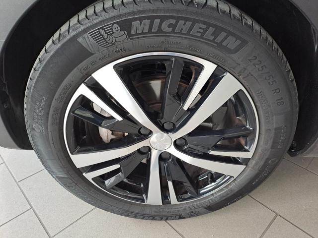 PEUGEOT 3008 usata, con Cruise Control
