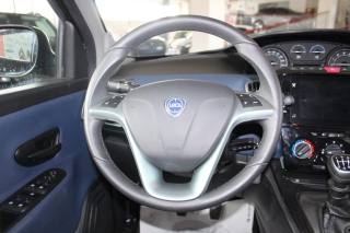 LANCIA Ypsilon usata, con ESP