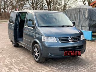VOLKSWAGEN Multivan usata, con ESP