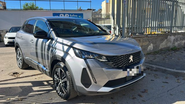 PEUGEOT 3008 usata, con Airbag laterali