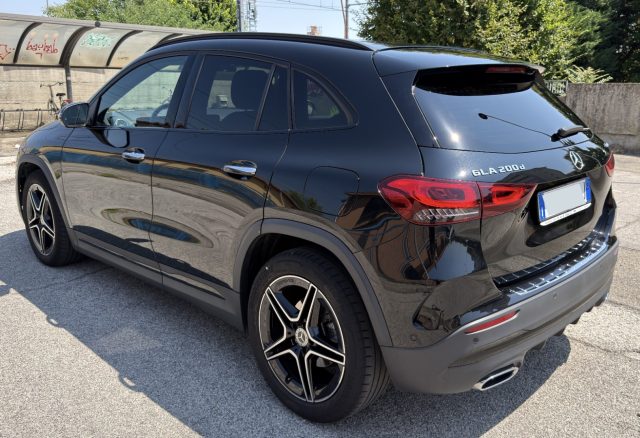 MERCEDES-BENZ GLA 200 usata, con ESP