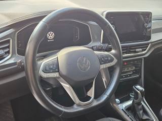 VOLKSWAGEN T-Roc usata, con Controllo automatico clima