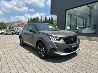 PEUGEOT 2008 usata, con Airbag