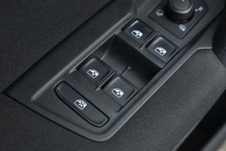 VOLKSWAGEN Tiguan usata, con Volante multifunzione