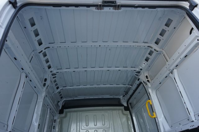 OPEL Movano usata 17