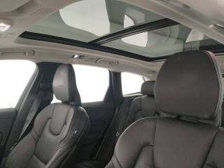 VOLVO XC60 usata, con Sedili riscaldati