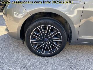 LANCIA Ypsilon usata, con Sedile posteriore sdoppiato