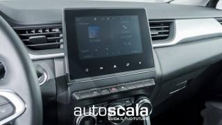RENAULT Captur usata, con Touch screen