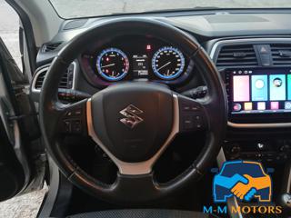 SUZUKI S-Cross usata, con Controllo automatico clima