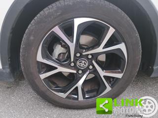 TOYOTA C-HR usata, con Volante in pelle
