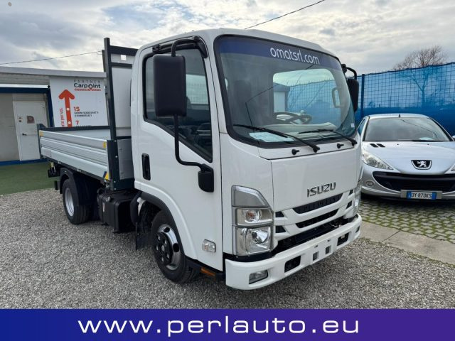 ISUZU M21 usata, con Airbag