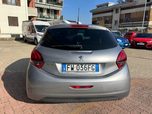 PEUGEOT 208 usata, con Airbag Passeggero