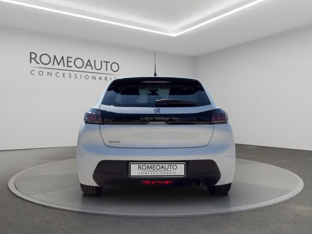 PEUGEOT 208 usata, con Autoradio