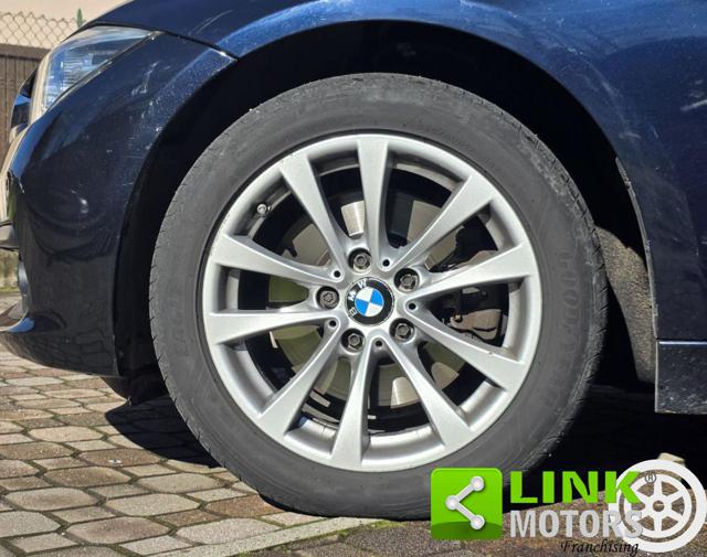 BMW 330 usata, con Autoradio