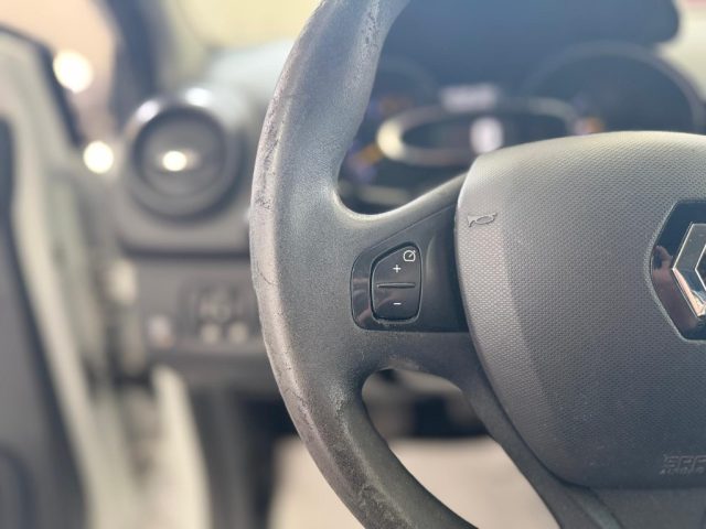 RENAULT Clio usata 23