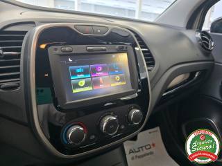 RENAULT Captur usata, con Specchietti laterali elettrici