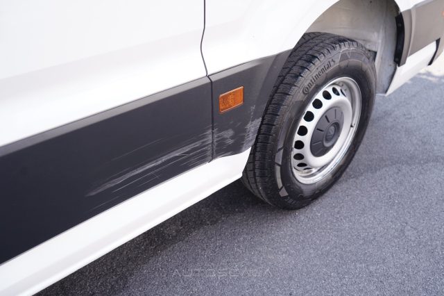 VOLKSWAGEN Crafter usata 21