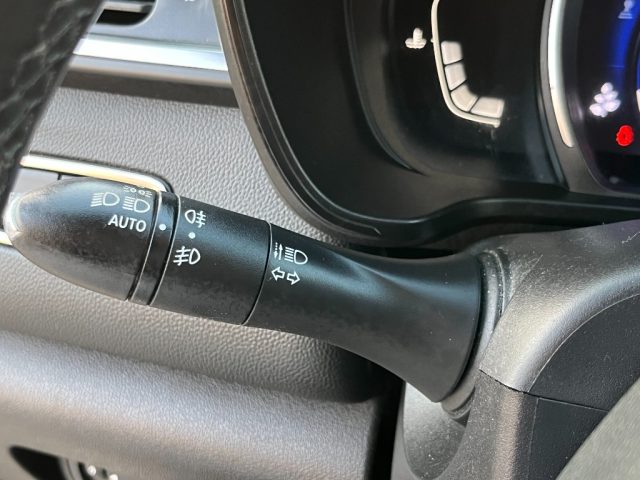 RENAULT Kadjar usata, con Park Distance Control