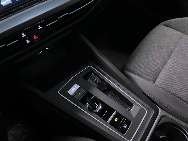 VOLKSWAGEN Golf usata, con Controllo automatico clima