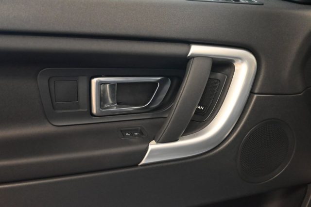 LAND ROVER Discovery Sport usata 42