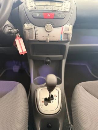 TOYOTA Aygo usata 14