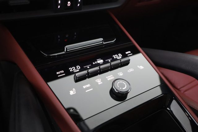 PORSCHE Cayenne usata 18