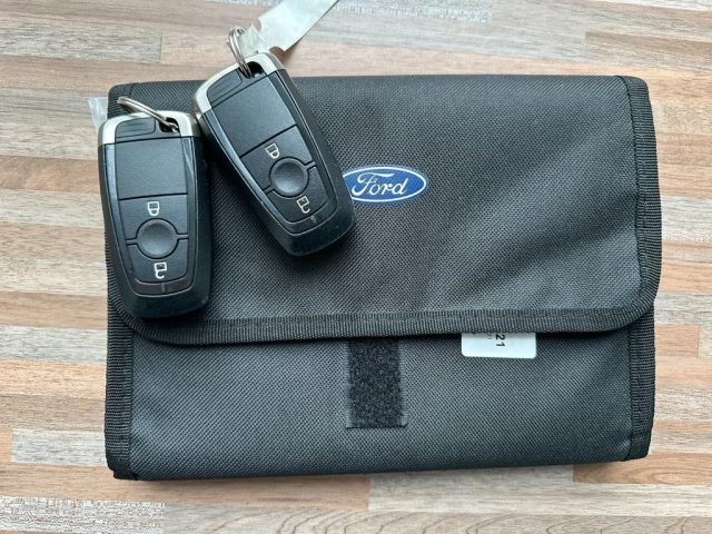 FORD Ranger Raptor usata, con Touch screen