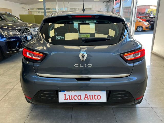RENAULT Clio usata, con Alzacristalli elettrici