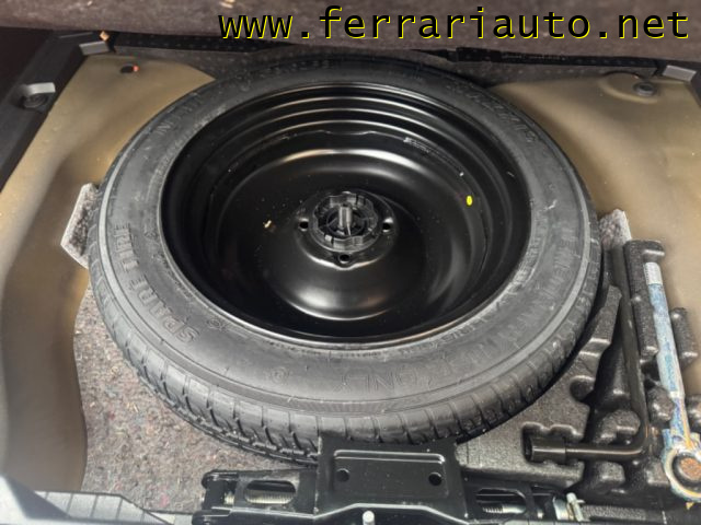 PEUGEOT 2008 usata, con USB