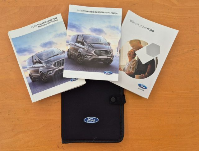 FORD Tourneo Custom usata, con Sensori di parcheggio posteriori