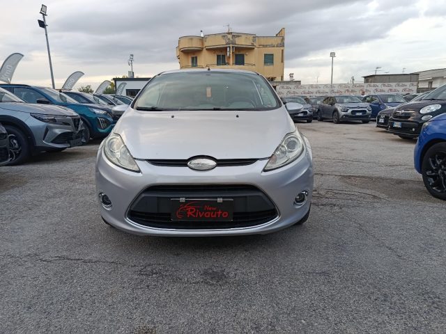 FORD Fiesta usata, con ABS