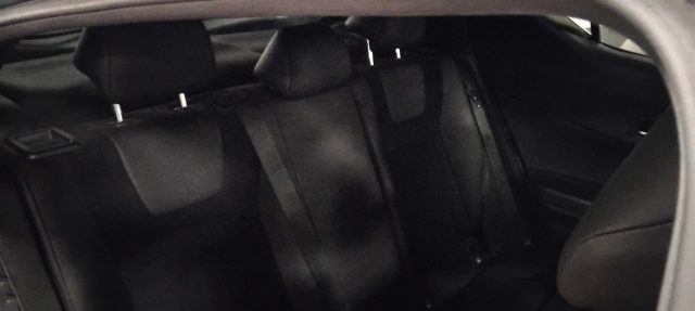 TOYOTA C-HR usata, con Interni in pelle