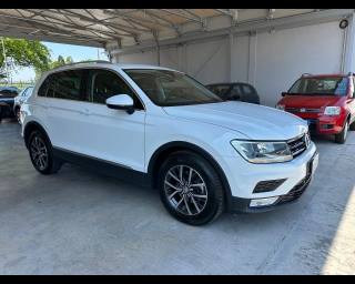 VOLKSWAGEN Tiguan usata, con Airbag laterali