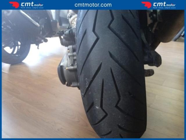 YAMAHA T-Max 500 usata 5