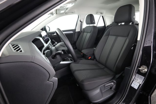 VOLKSWAGEN T-Roc usata 2