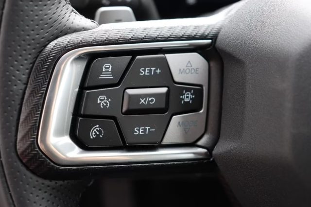 FORD Mustang usata, con Servosterzo