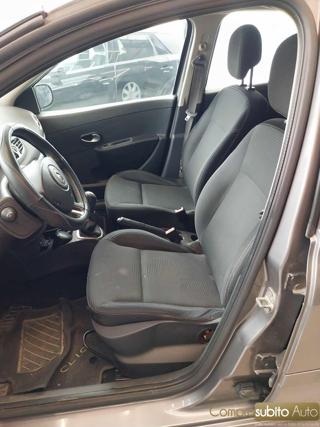 RENAULT Clio usata, con Fendinebbia