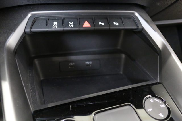 AUDI A3 usata, con Specchietti laterali elettrici