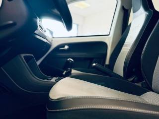 VOLKSWAGEN up! usata, con Controllo trazione