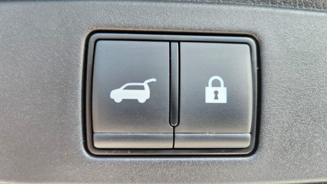NISSAN Qashqai usata, con Controllo trazione