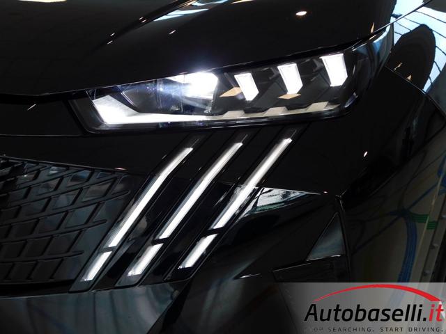 PEUGEOT 5008 usata, con Controllo automatico clima
