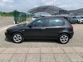ALFA ROMEO 147 usata, con Cerchi in lega