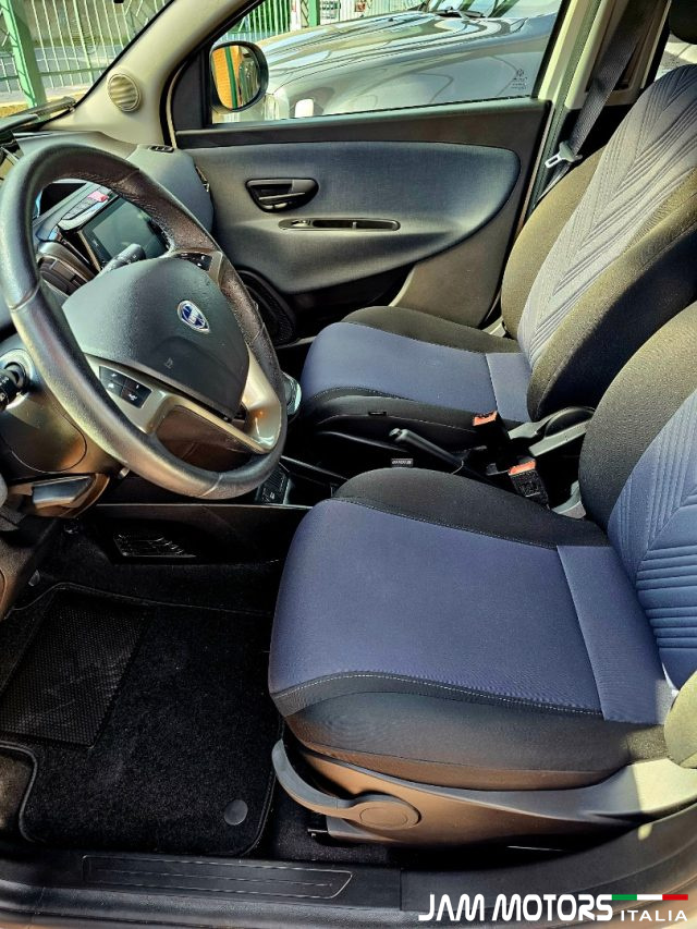 LANCIA Ypsilon usata, con Immobilizzatore elettronico
