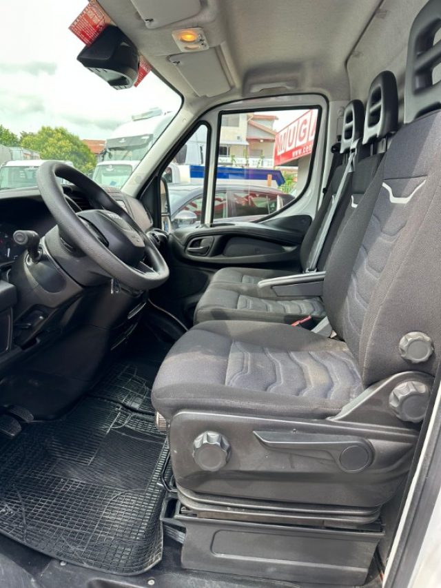 IVECO usata 7