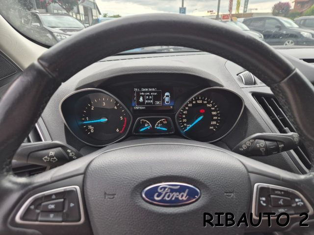 FORD Kuga usata, con Fendinebbia