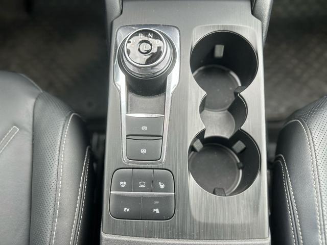 FORD Kuga usata, con Fendinebbia